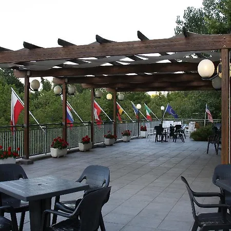 ホテル Quisisana キアンチャーノ・テルメ